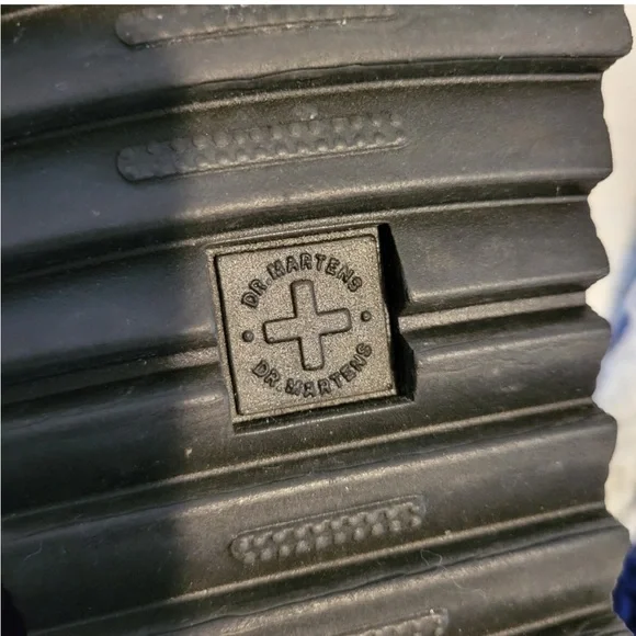 Dr Martens Blaire sandals size 9 - Picture 2 of 7